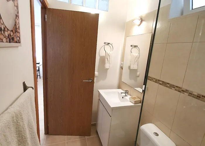 Cosy In Sagres, 42 Sqm With Garden View Sagres